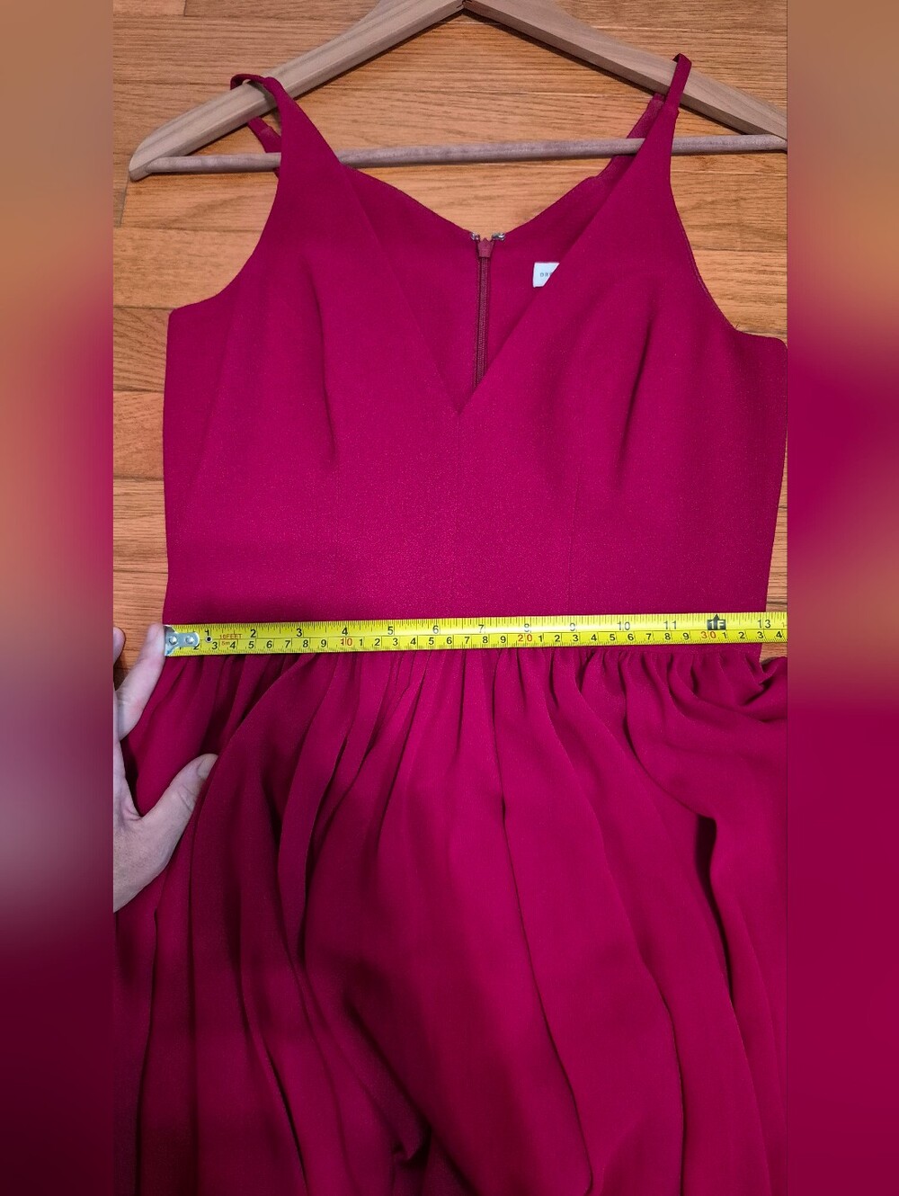 Elegant Silky Red Dress - Picture 4 of 13